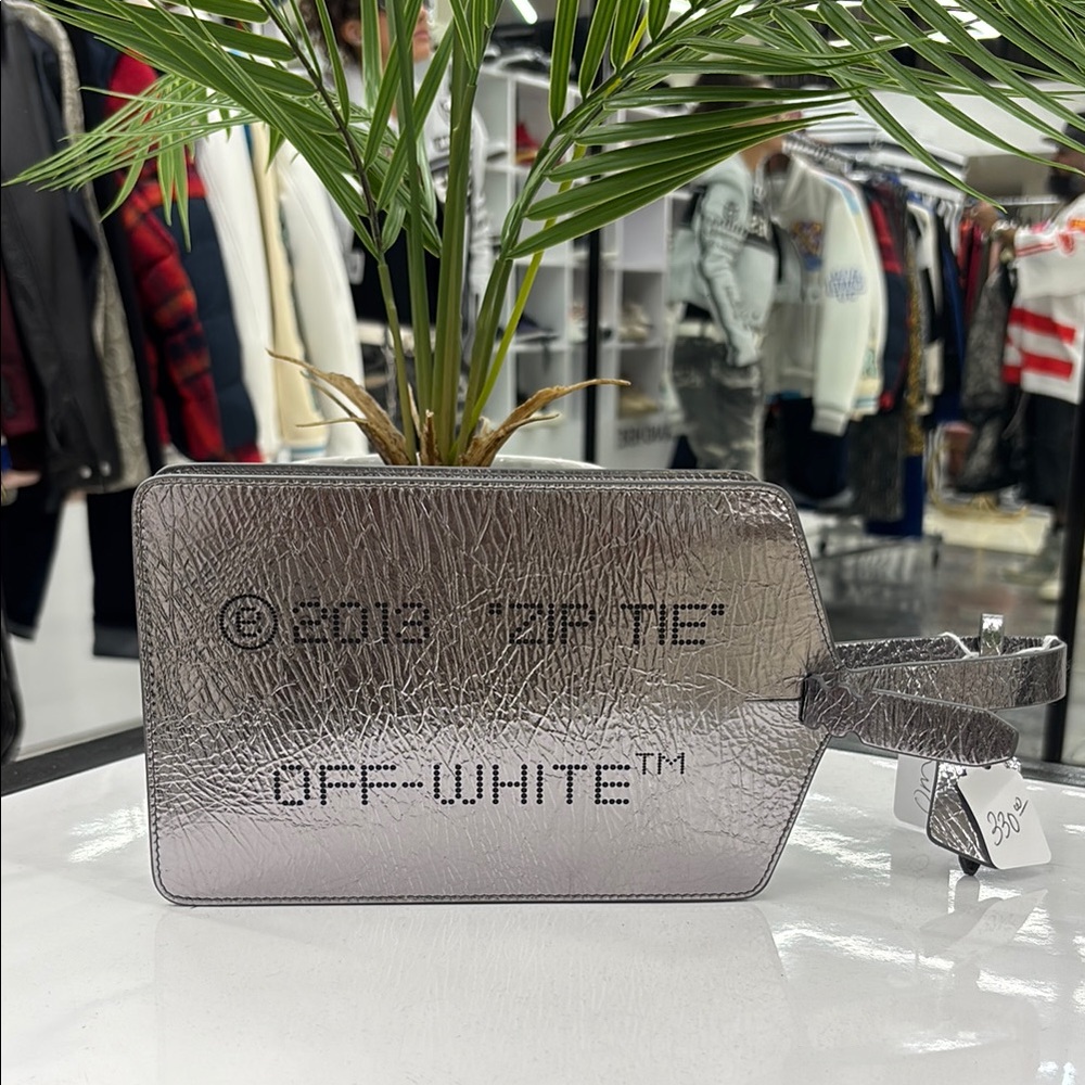 Off-White Silver Embossed Decor Accent